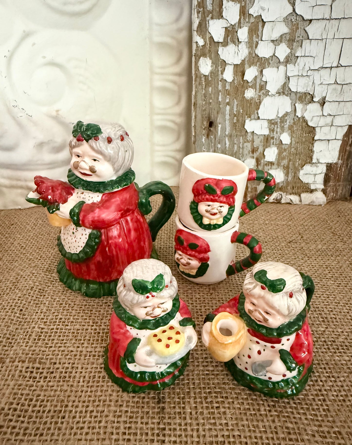 Mrs. Clause Mini Vintage Tea Set