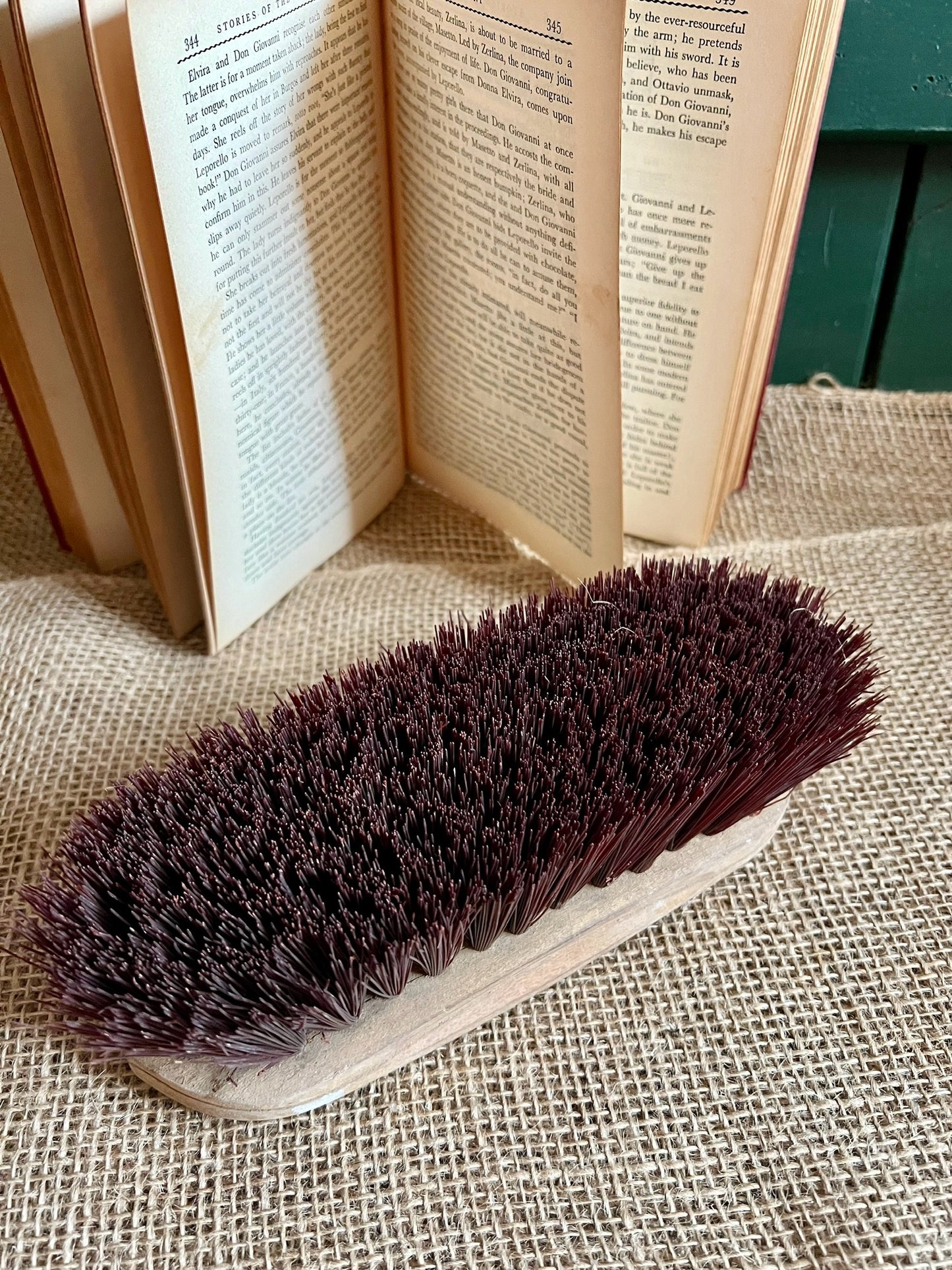 Vintage Brush