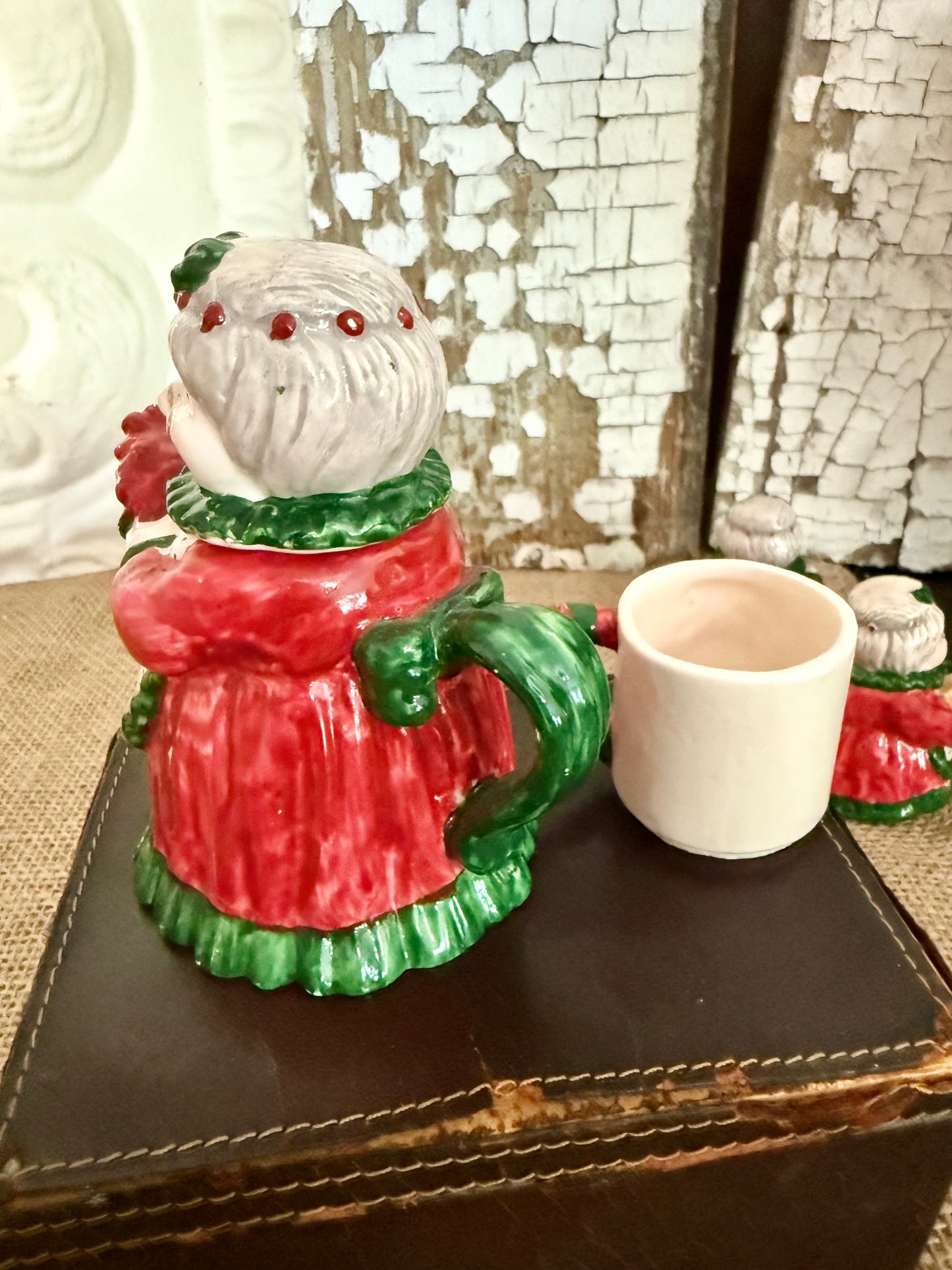 Mrs. Clause Mini Vintage Tea Set