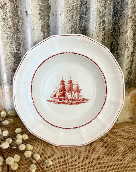 Wedgwood "Flying Cloud" Ship Bowl