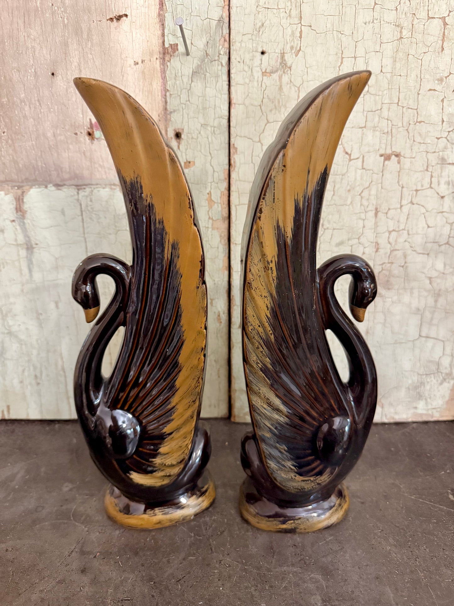 Vintage Black & Gold Terracotta Swan Figurines – Elegant Mid-Century Style Pair