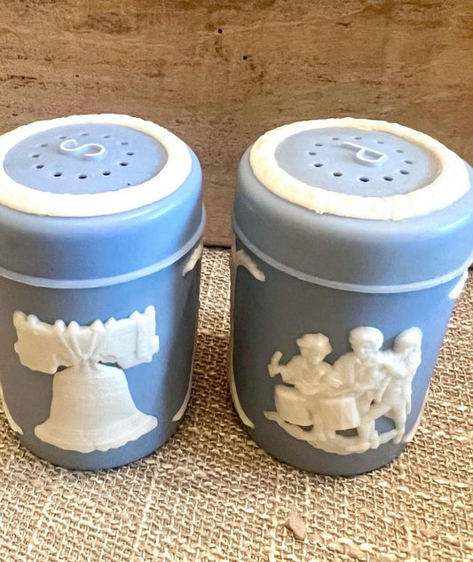 Colonial Salt & Pepper