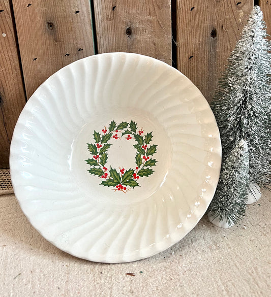 Swirl Holly Bowl