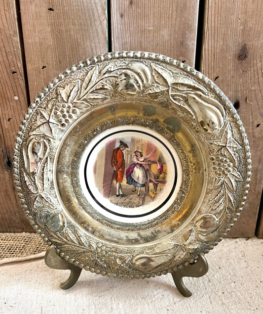 Regency Bone China Plate in Brass Plate Holder