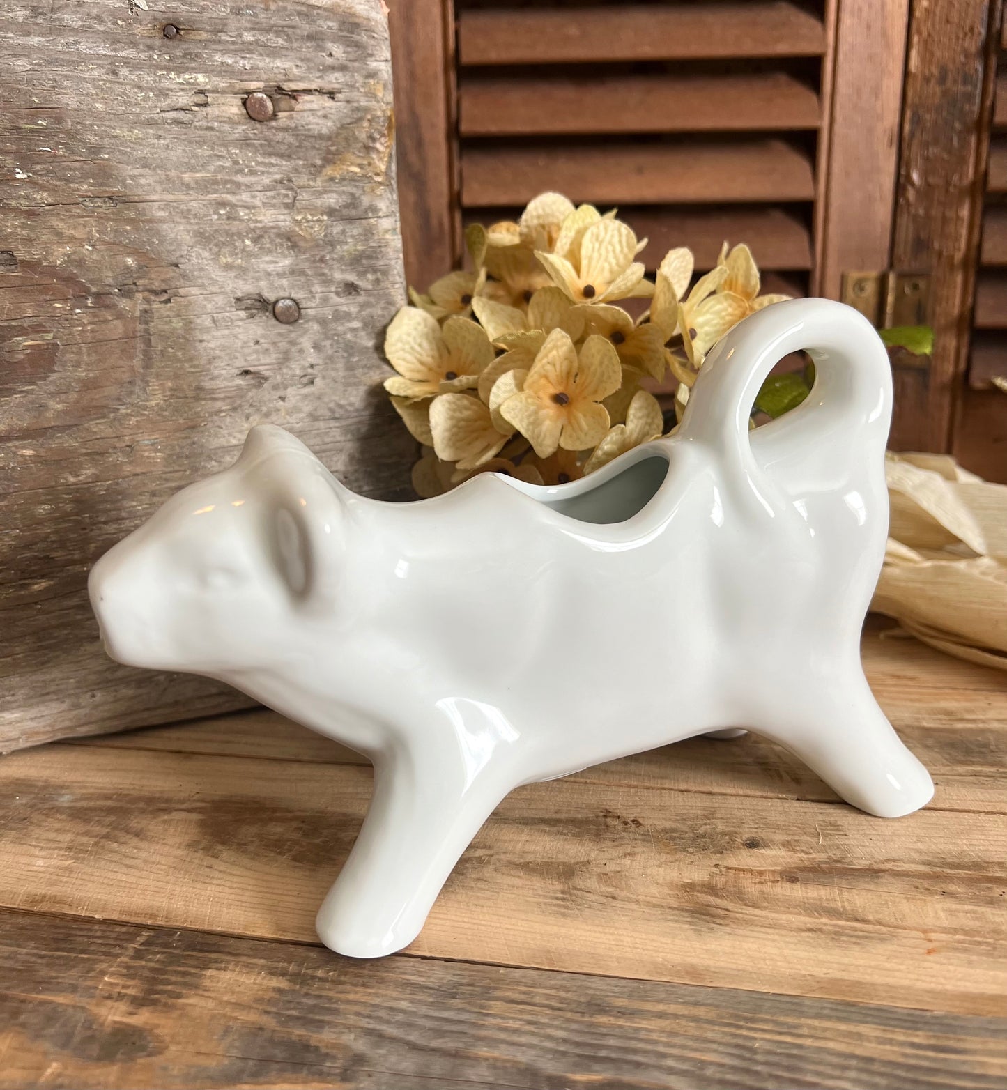 Fitz & Floyd Cow Creamer