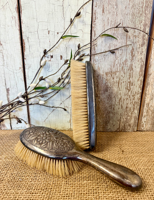 Antique Vanity Brush Set