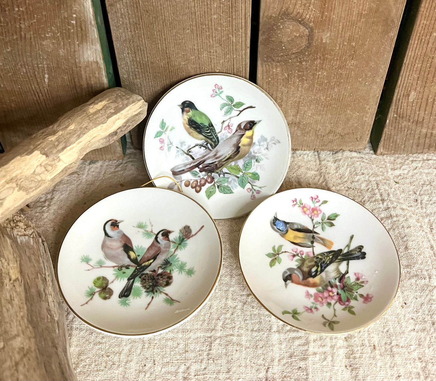 Small Decorative Bird Plates