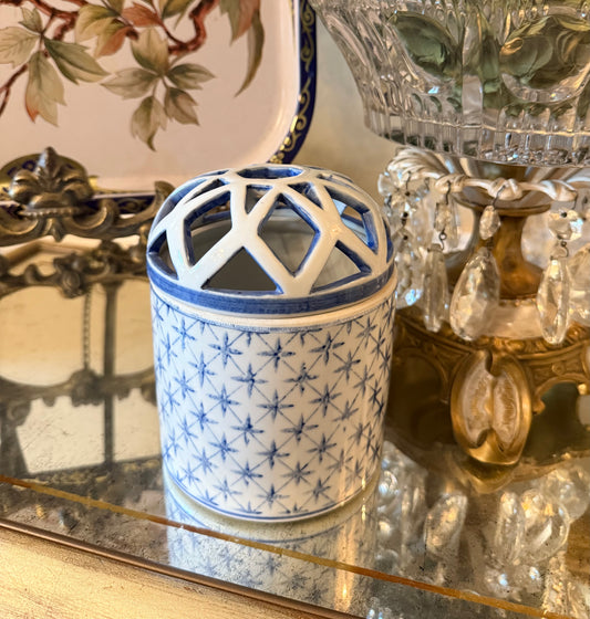 Blue & White Chinoiserie Potpourri Jar