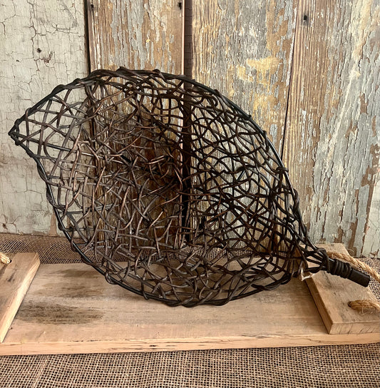 Wicker Leaf Bowl