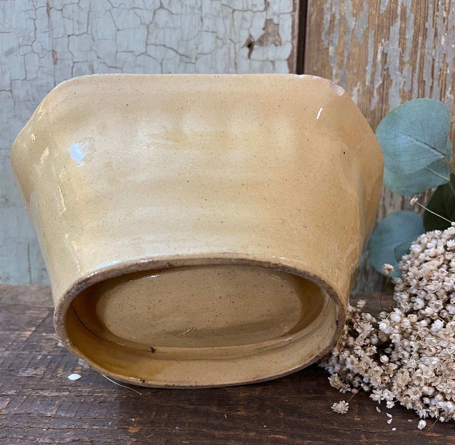 Yellow Ware Corn Mold