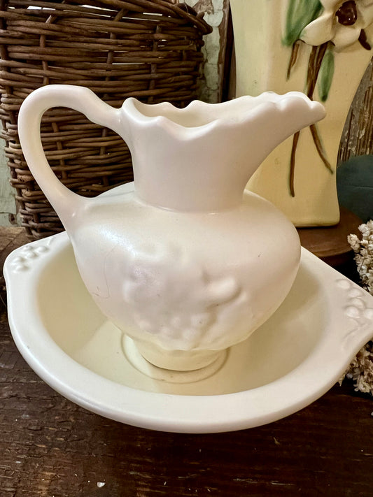 McCoy Pitcher & Basin