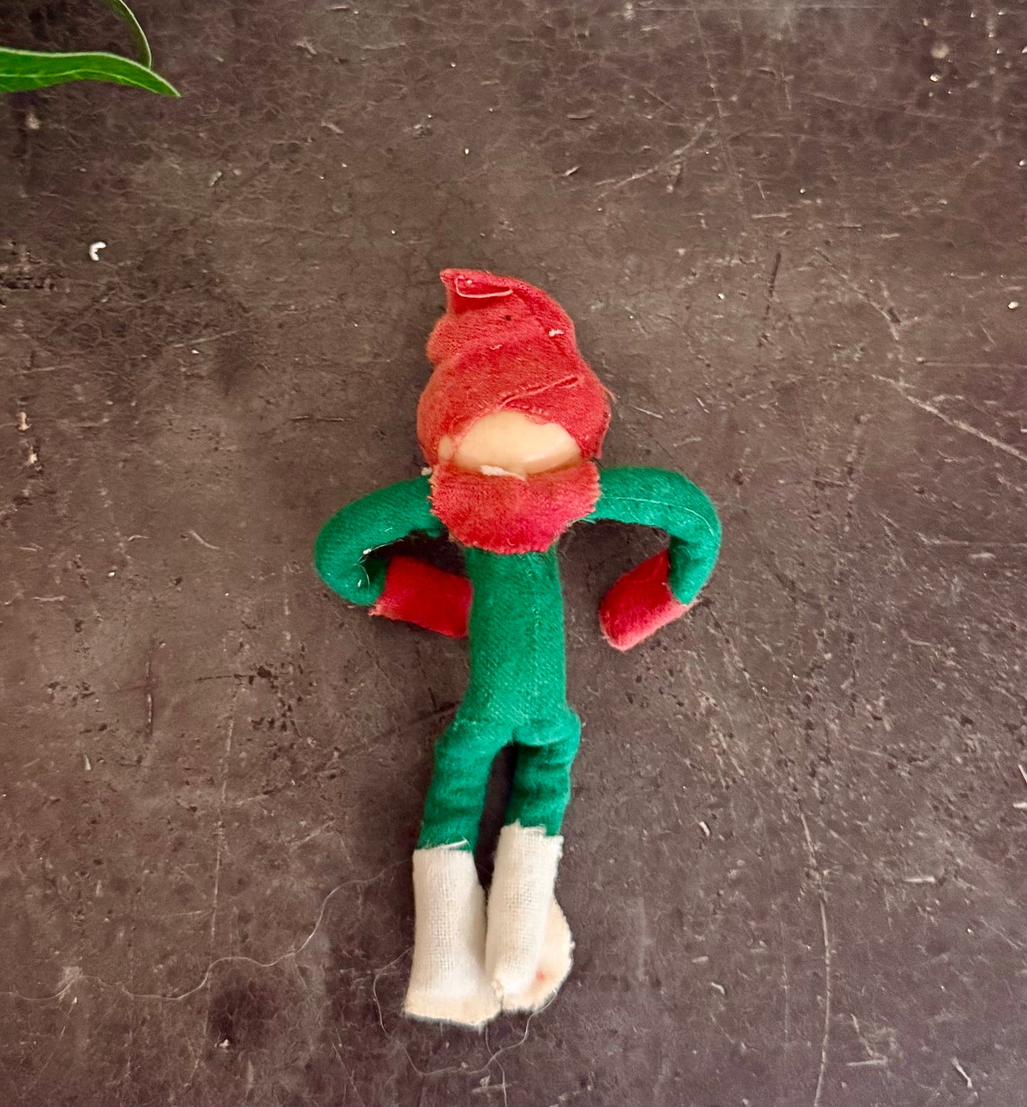 Vintage Knee Hugger Elf • 1950s Retro Christmas Pixie Ornament