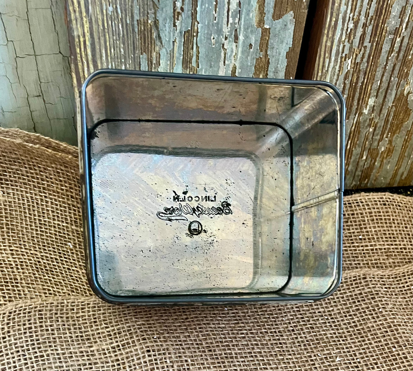 Lincoln Beautyware Old Tea Tin