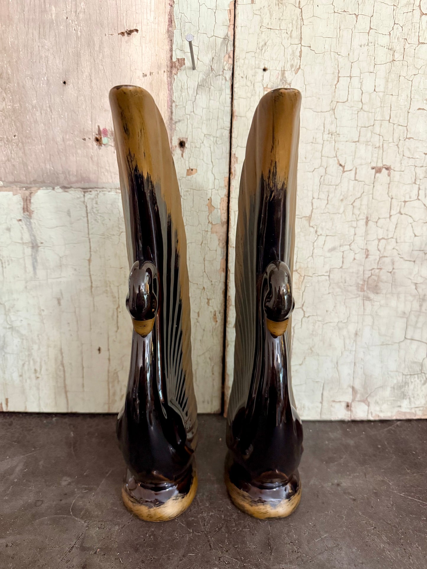 Vintage Black & Gold Terracotta Swan Figurines – Elegant Mid-Century Style Pair