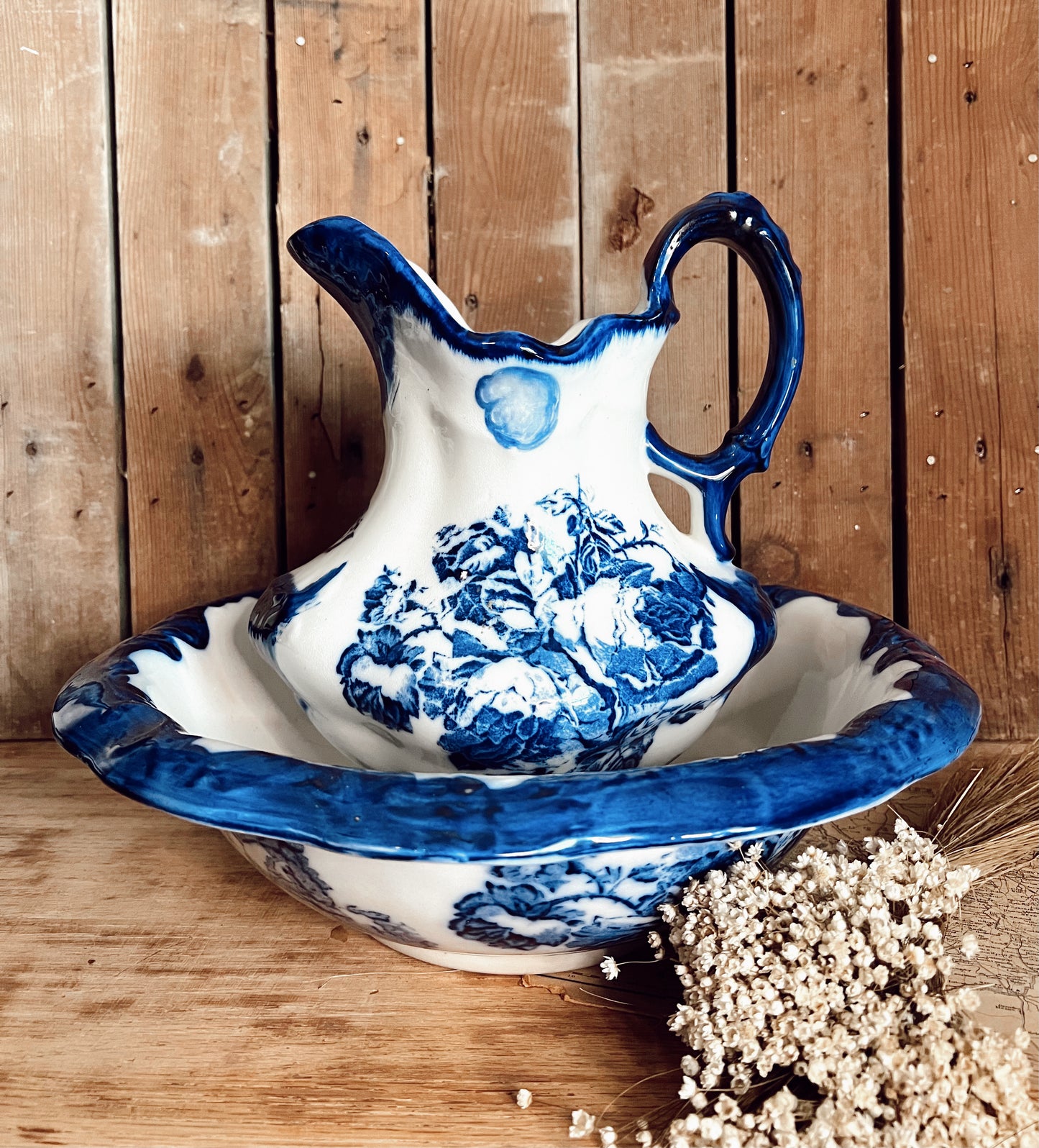 Flow Blue Pitcher & Basin