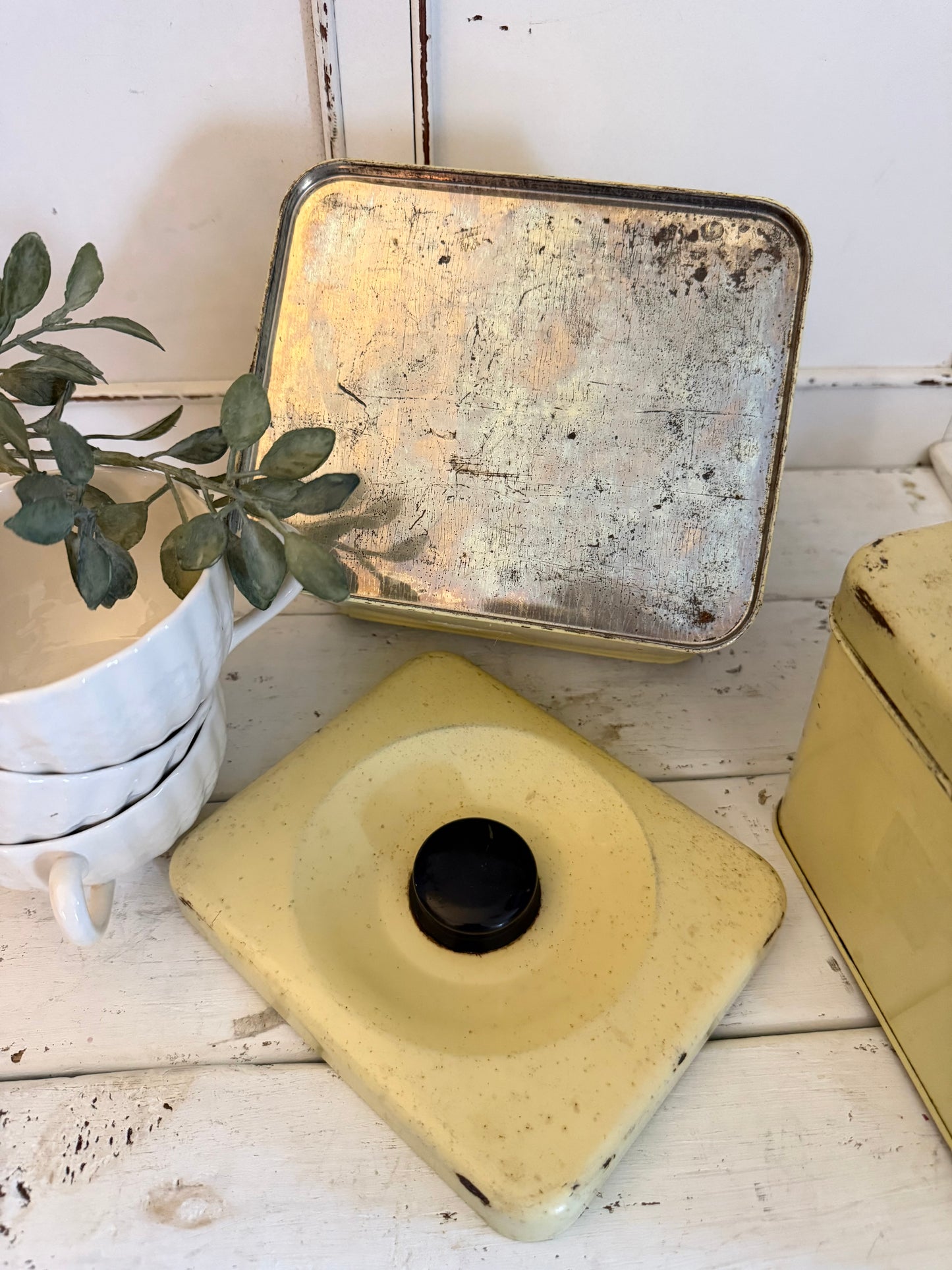 Vintage Art Deco Coffee & Tea Canisters