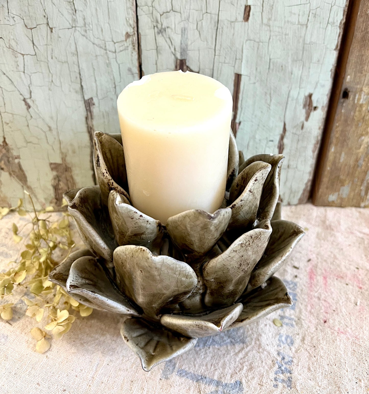 Blooming Flower Candle Holder