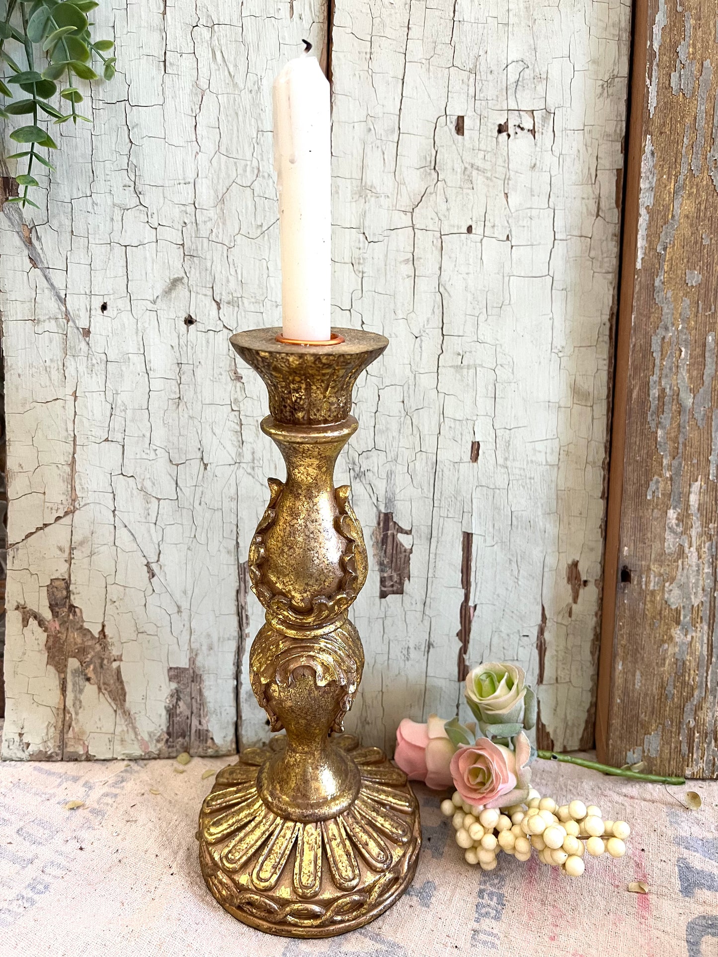 Shiny Gold Candlestick